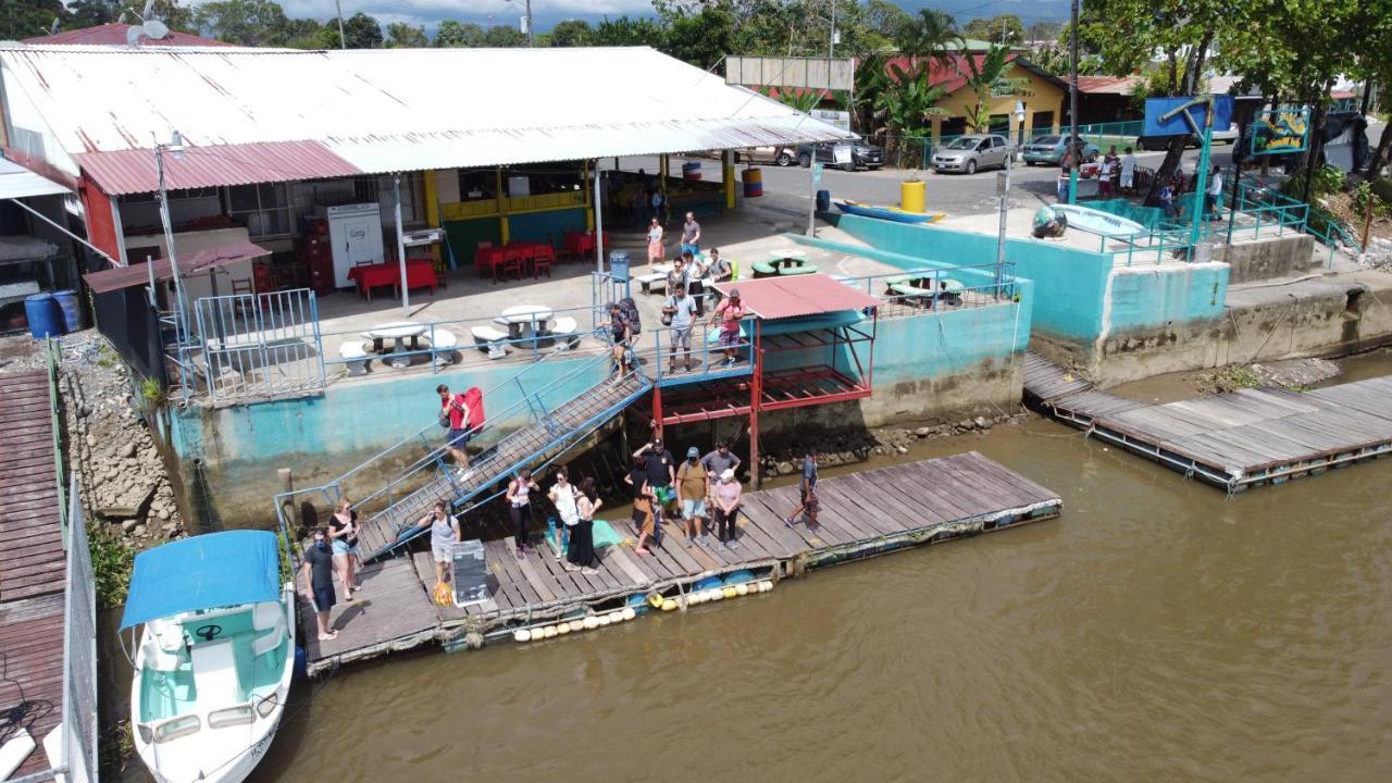 Hotel Sierpe River- Oleaje Sereno Ngoại thất bức ảnh
