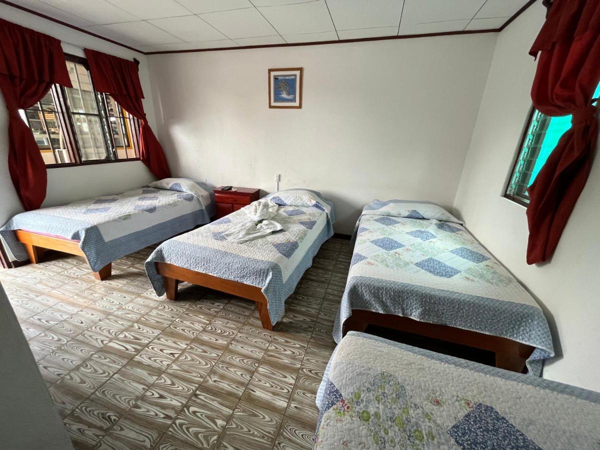 Hotel Sierpe River- Oleaje Sereno Ngoại thất bức ảnh